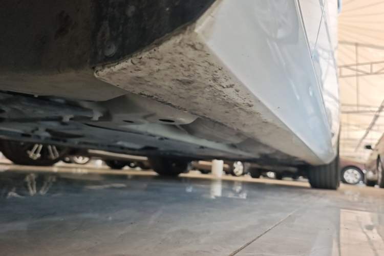 Used Volvo S60 2022 B4 Zhiyuan Luxury Edition Left Side Sill