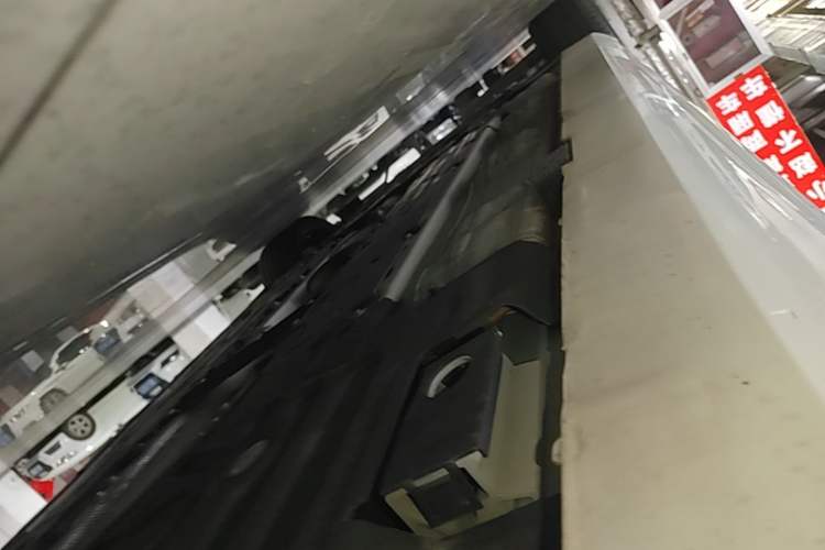 Used Volvo S60 2022 B4 Zhiyuan Luxury Edition Left Side Sill