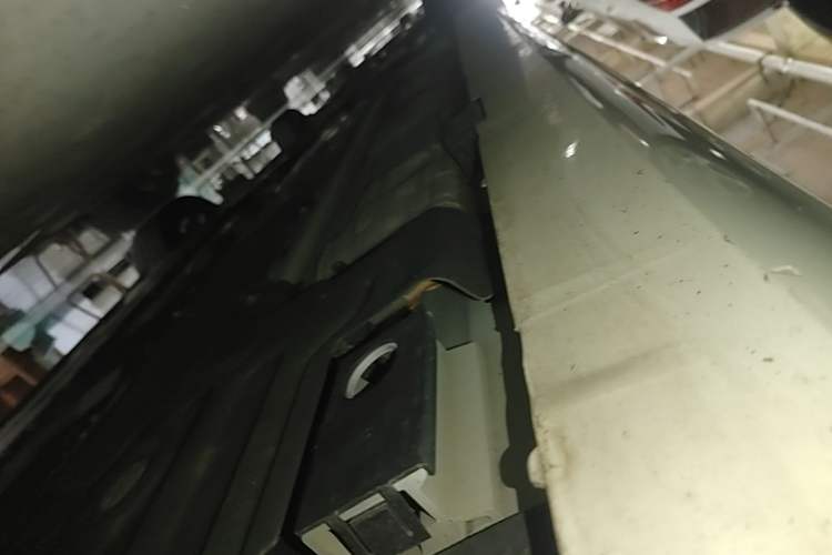 Used Volvo S60 2022 B4 Zhiyuan Luxury Edition Left Side Sill