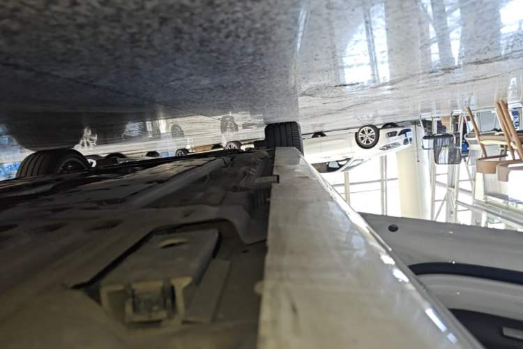 Used Volvo S60 2022 B4 Zhiyuan Luxury Edition Left Side Sill