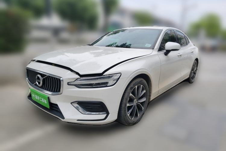 Used Volvo S60 2022 B4 Zhiyi Luxury Edition Guazi used car, China used car export, Used car for sale, Used cars, Cheapest cars for sale