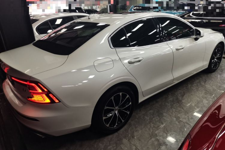 Used Volvo S60 2022 B4 Zhiyi Luxury Edition Rear