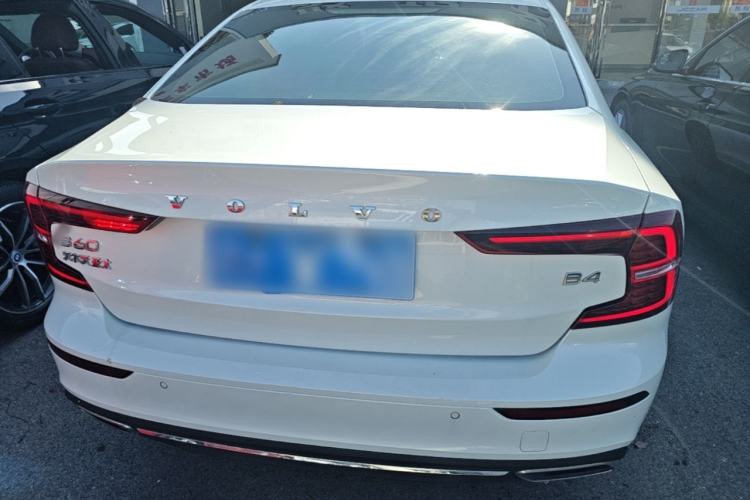 Used Volvo S60 2022 B4 Zhiyi Luxury Edition Rear