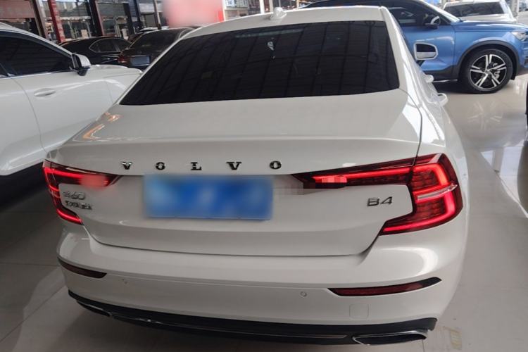 Used Volvo S60 2022 B4 Zhiyi Luxury Edition Rear
