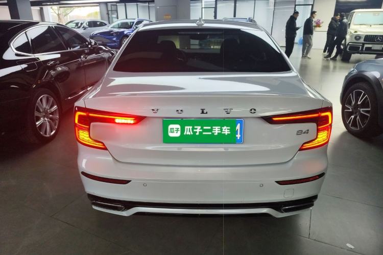 Used Volvo S60 2022 B4 Zhiyuan Sport Edition Rear