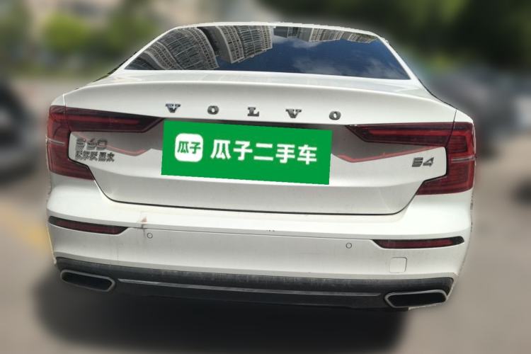 Used Volvo S60 2022 B4 Zhiyuan Luxury Edition Rear