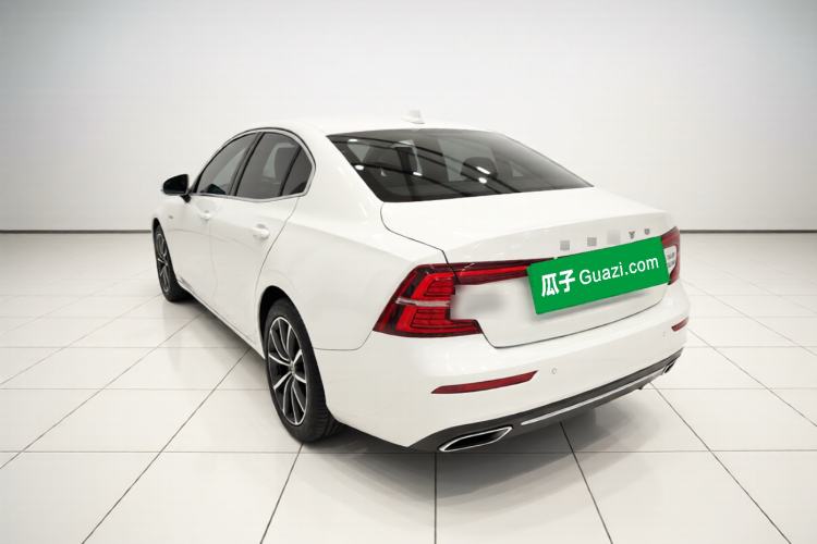 Used Volvo S60 2022 B4 Zhiyi Luxury Edition Rear Left 45 Deg