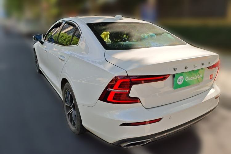 Used Volvo S60 2022 B4 Zhiyi Luxury Edition Rear Left 45 Deg