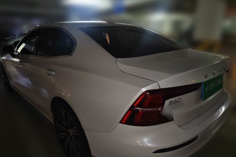 Used Volvo S60 2022 B4 Zhiyuan Luxury Edition Rear Left 45 Deg