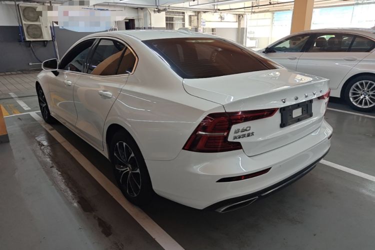 Used Volvo S60 2022 B4 Zhiyi Luxury Edition Rear Left 45 Deg
