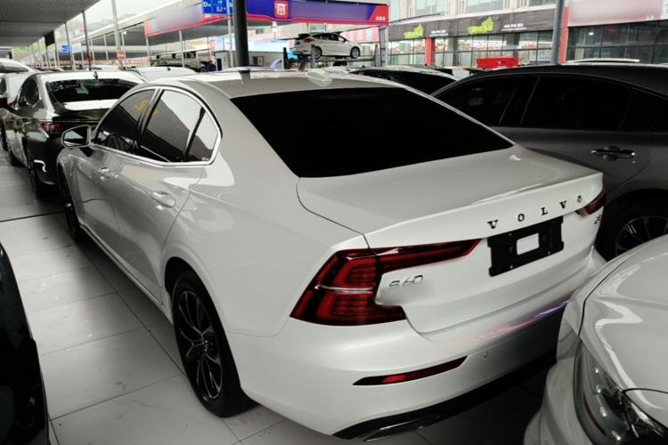 Used Volvo S60 2022 B4 Zhiyi Luxury Edition Rear Left 45 Deg