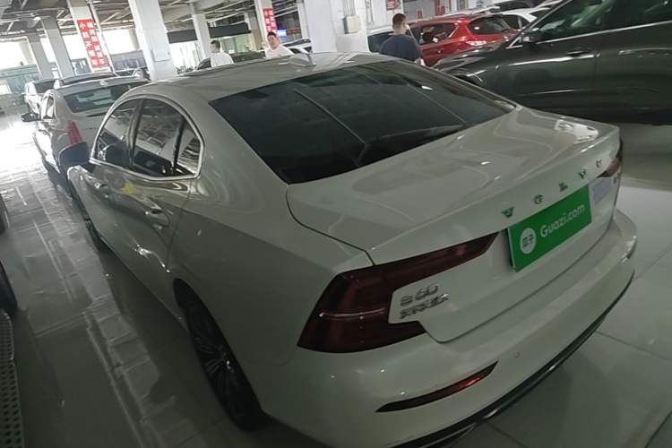 Used Volvo S60 2022 B4 Zhiyuan Luxury Edition Rear Left 45 Deg