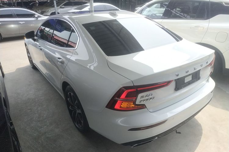 Used Volvo S60 2022 B4 Zhiyi Luxury Edition Rear Left 45 Deg
