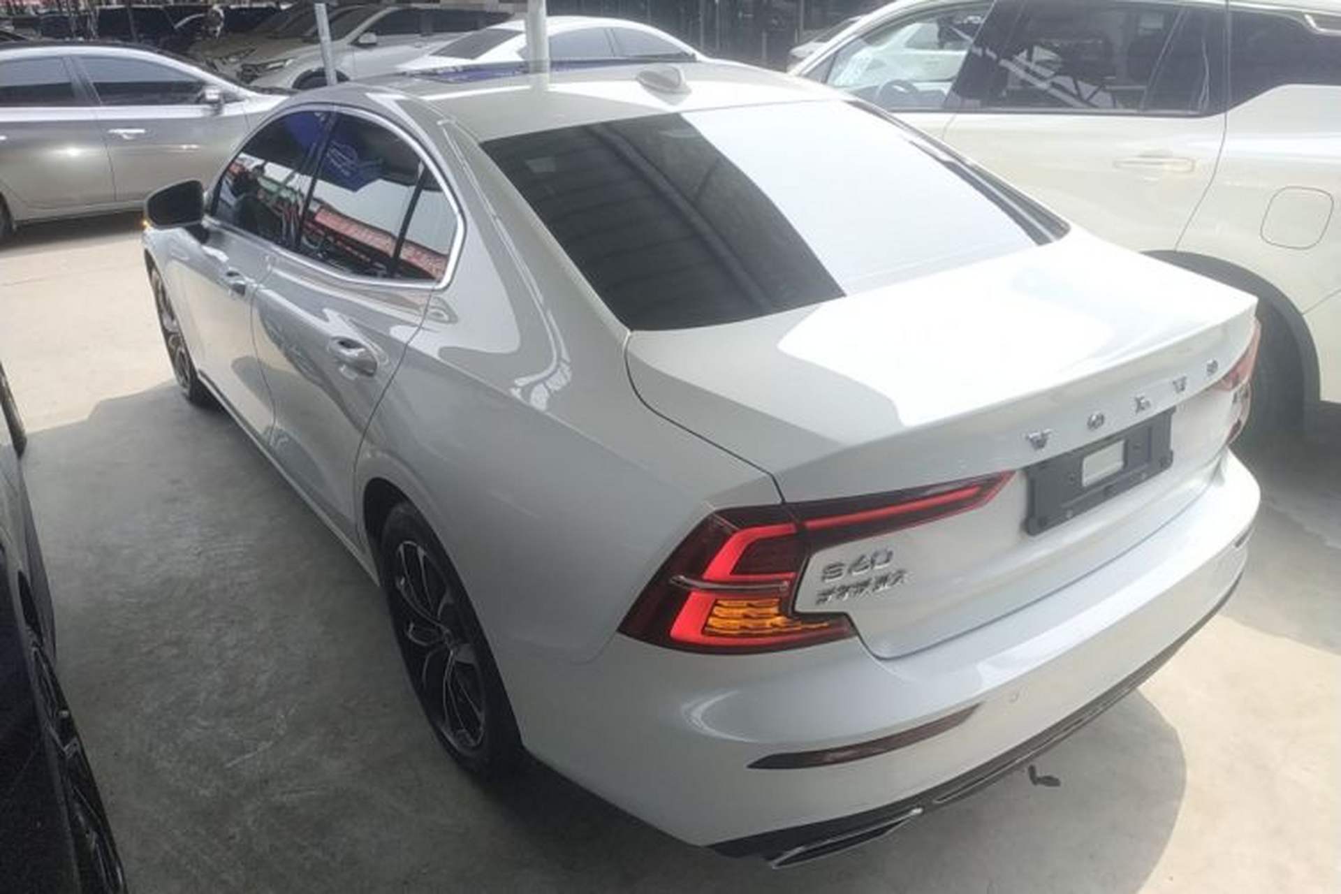 Used Volvo S60 2022 B4 Zhiyi Luxury Edition Rear Left 45 Deg