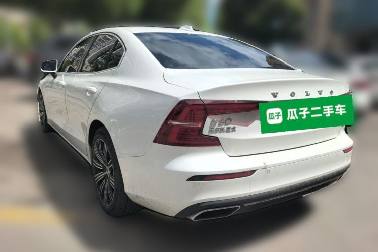 Used Volvo S60 2022 B4 Zhiyuan Luxury Edition Rear Left 45 Deg