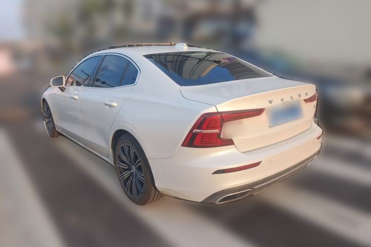 Used Volvo S60 2022 B4 Zhiyuan Luxury Edition Rear Left 45 Deg