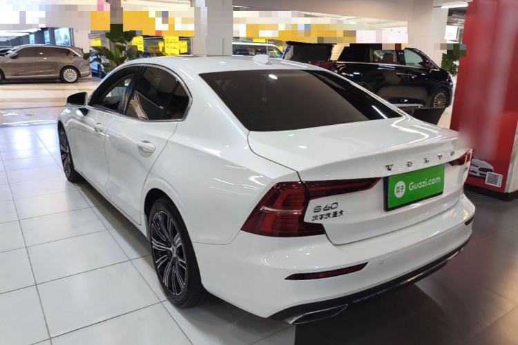Used Volvo S60 2022 B4 Zhiyuan Luxury Edition Rear Left 45 Deg
