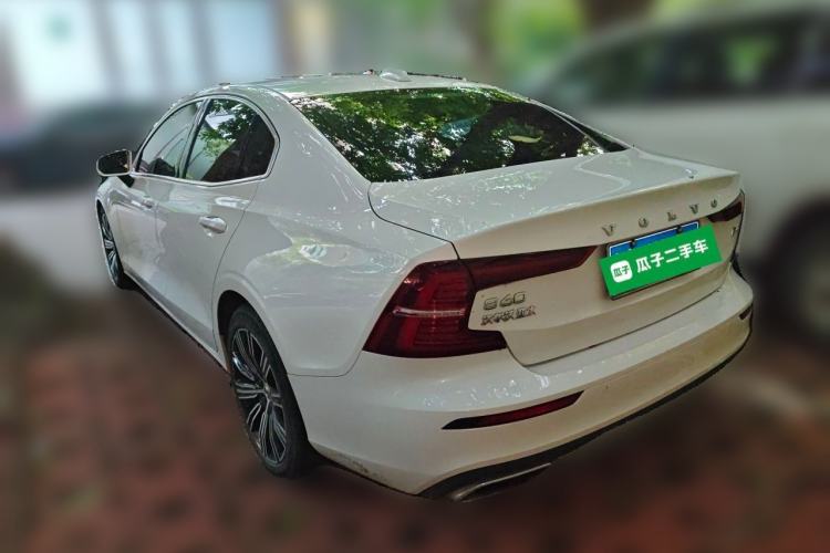 Used Volvo S60 2022 B4 Zhiyuan Luxury Edition Rear Left 45 Deg