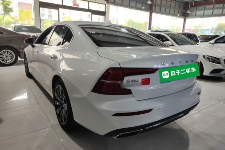 Used Volvo S60 2022 B4 Zhiyuan Luxury Edition Rear Left 45 Deg