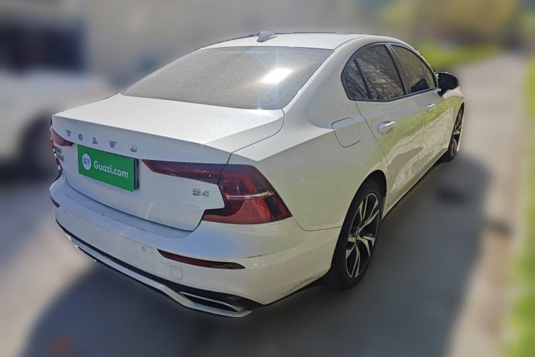 Used Volvo S60 2022 B4 Zhiyuan Sport Edition Rear Right 45 Deg
