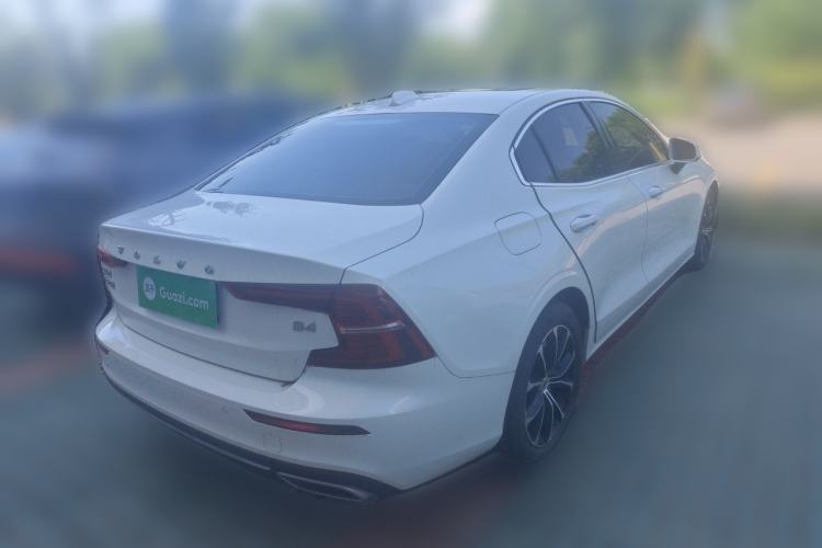 Used Volvo S60 2022 B4 Zhiyi Luxury Edition Rear Right 45 Deg