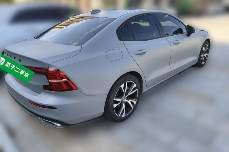 Used Volvo S60 2022 B4 Zhiyuan Sport Edition Rear Right 45 Deg