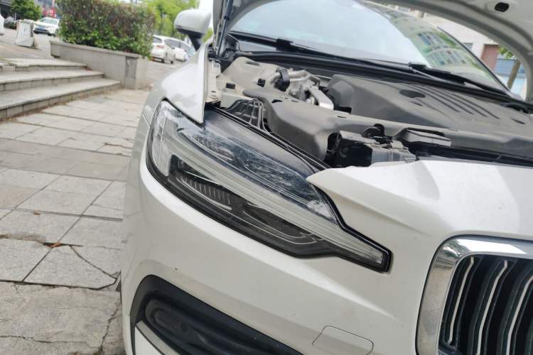 Used Volvo S60 2022 B4 Zhiyi Luxury Edition Right Front Headlight