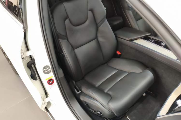 Used Volvo S60 2022 B4 Zhiyuan Luxury Edition Right Front Seat