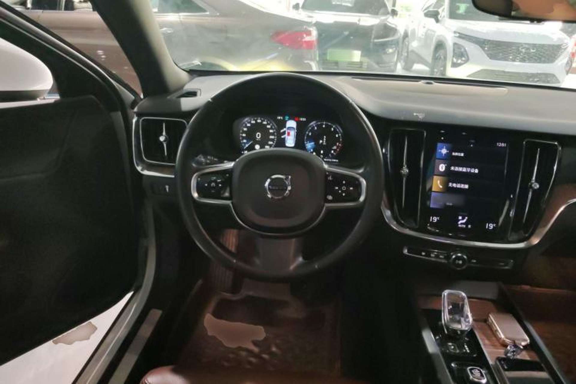 Used Volvo S60 2022 B4 Zhiyuan Luxury Edition Steering Wheel