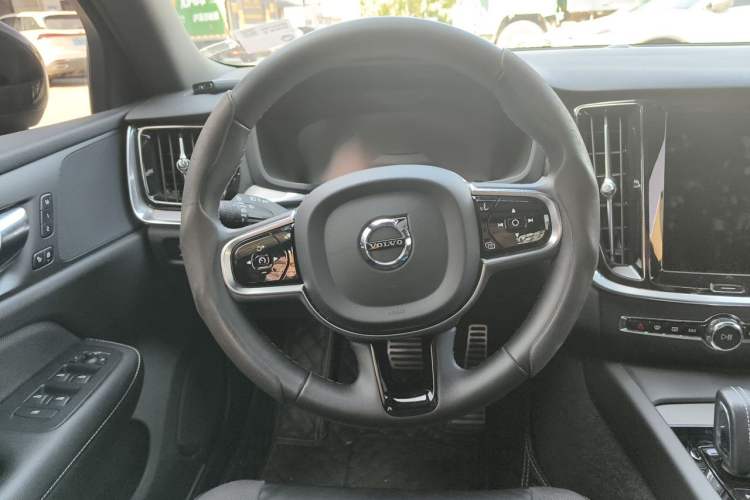 Used Volvo S60 2022 B4 Zhiyuan Sport Edition Steering Wheel