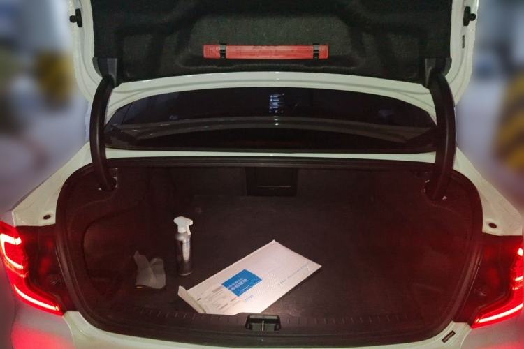Used Volvo S60 2022 B4 Zhiyi Luxury Edition Trunk