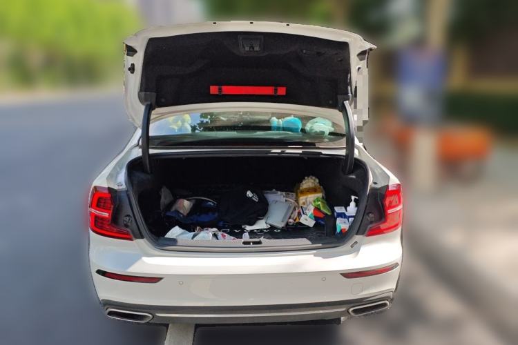 Used Volvo S60 2022 B4 Zhiyi Luxury Edition Trunk