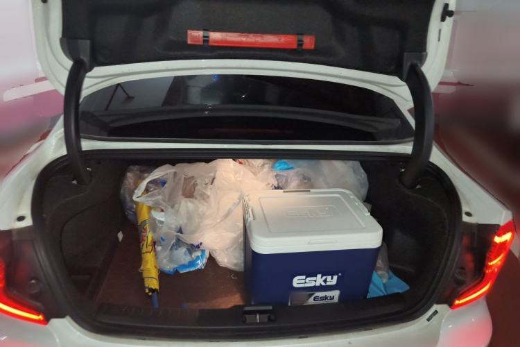 Used Volvo S60 2022 B4 Zhiyi Luxury Edition Trunk