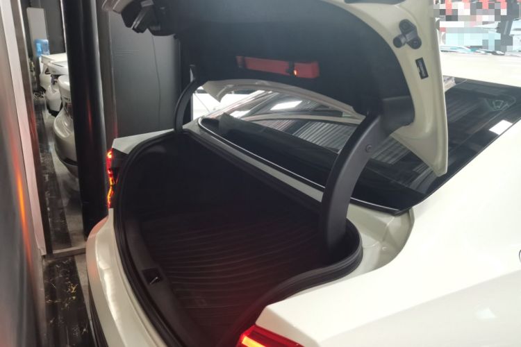 Used Volvo S60 2022 B4 Zhiyi Luxury Edition Trunk