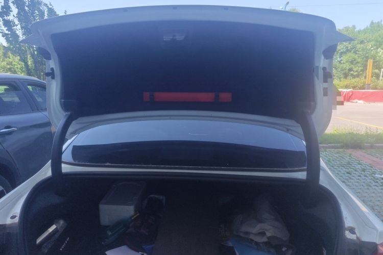 Used Volvo S60 2022 B4 Zhiyi Luxury Edition Trunk