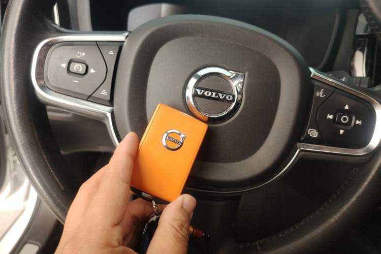 Used Volvo S60 2022 B4 Zhiyi Luxury Edition Vehicle Key
