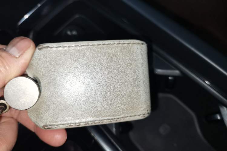 Used Volvo S60 2022 B4 Zhiyi Luxury Edition Vehicle Key