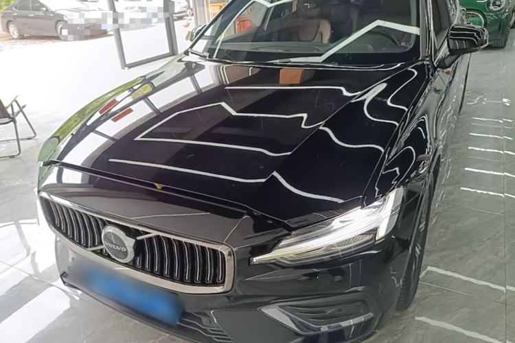 Used Volvo S60 2023 B4 Zhiyi Luxury Edition Front