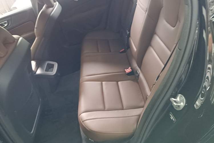 Used Volvo S60 2023 B4 Zhiyi Luxury Edition Left Rear Seat