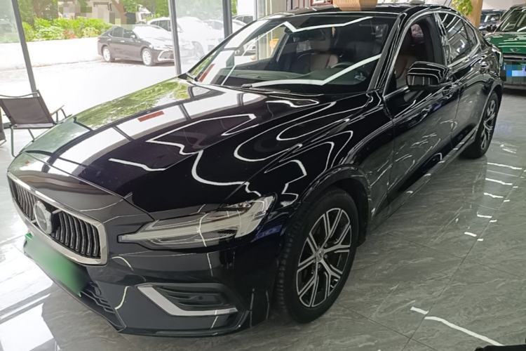 Used Volvo S60 2023 B4 Zhiyi Luxury Edition Guazi used car, China used car export, Used car for sale, Used  cars, Cheapest cars for sale