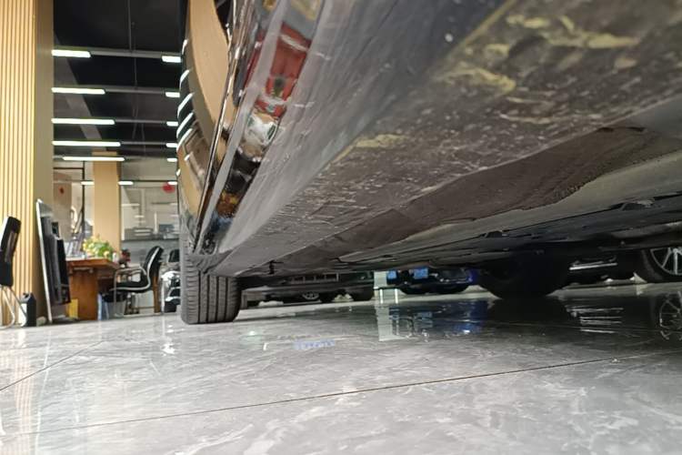 Used Volvo S60 2023 B4 Zhiyi Luxury Edition Right Side Sill
