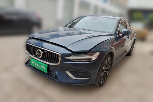 Used Volvo S60 2023 B4 Zhiyuan Luxury Edition
