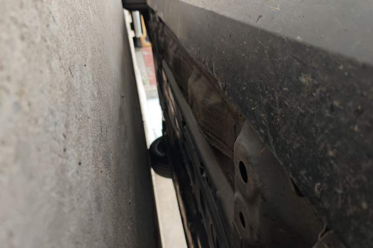 Used Volvo S60 2023 B4 Zhiyuan Luxury Edition Chassis Front Right