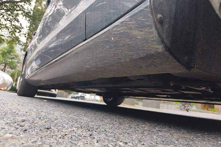Used Volvo S60 2023 B4 Zhiyi Luxury Edition Chassis Front Right