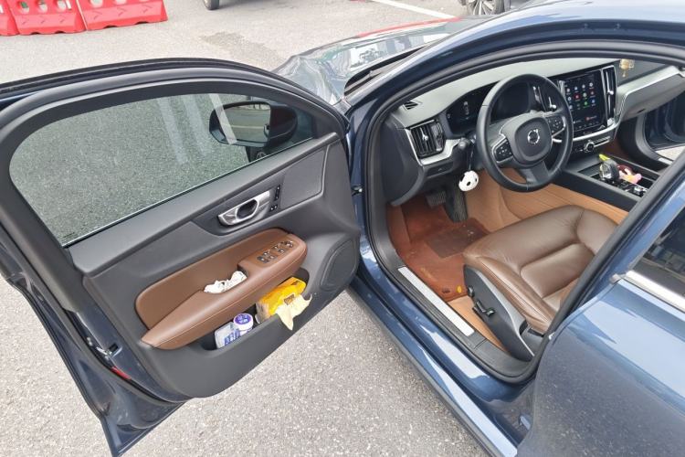 Used Volvo S60 2023 B4 Zhiyi Luxury Edition Driver Seat