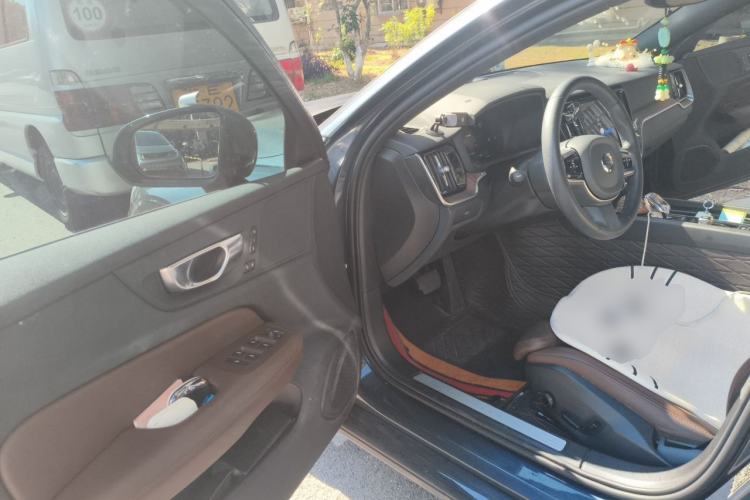 Used Volvo S60 2023 B4 Zhiyuan Luxury Edition Driver Seat