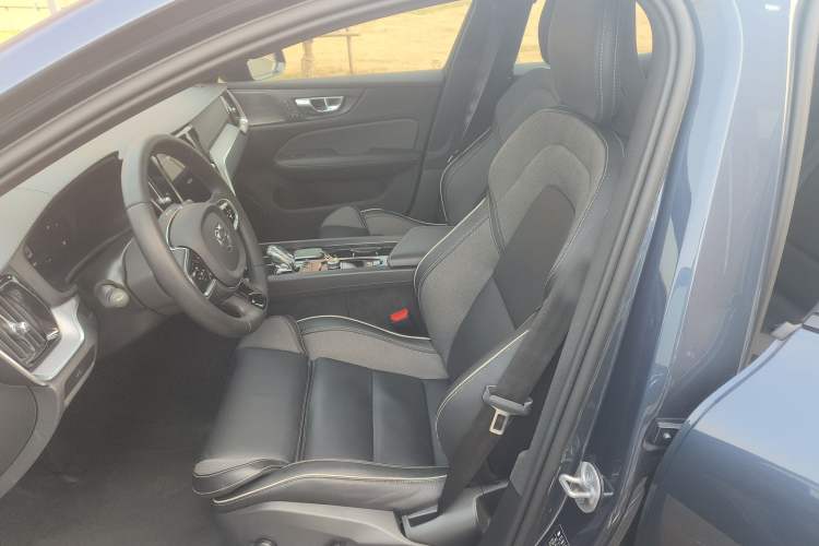 Used Volvo S60 2023 B5 Zhiya Sport Edition Driver Seat