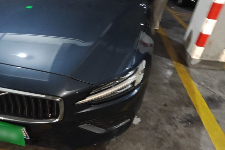 Used Volvo S60 2023 B4 Zhiyi Luxury Edition Engine Bay Left