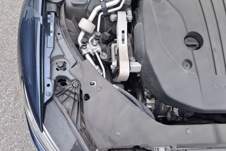 Used Volvo S60 2023 B4 Zhiyi Luxury Edition Engine Bay Right