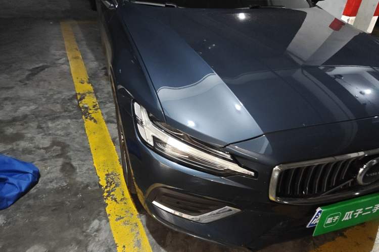 Used Volvo S60 2023 B4 Zhiyi Luxury Edition Engine Bay Right